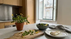 Trevo-azedo (Oxalis): como identificar, comer com moderação e evitar excessos