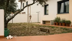 O perigo escondido dos baloiços improvisados com corda no quintal