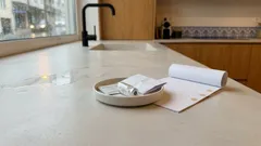 Porque é que a imunidade da vacina diminui com o tempo e porque isso não significa falha